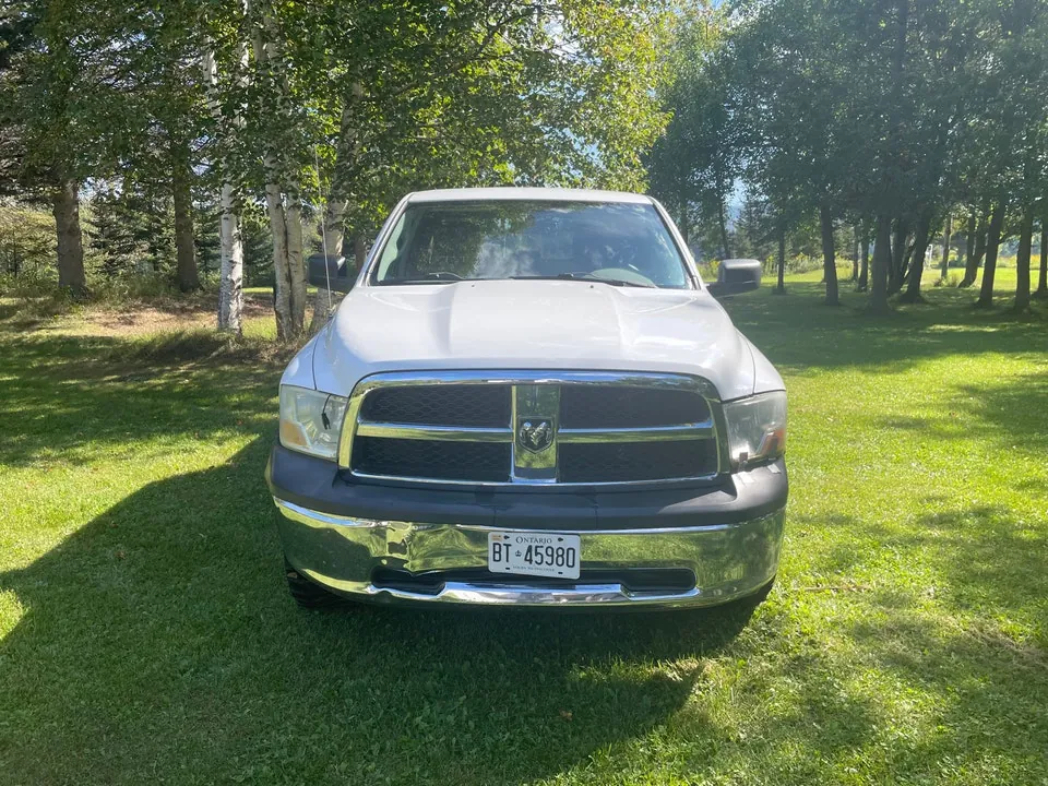 Dodge Ram 1500 2012 photo 3
