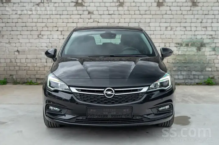 Opel Astra 2016 photo 2
