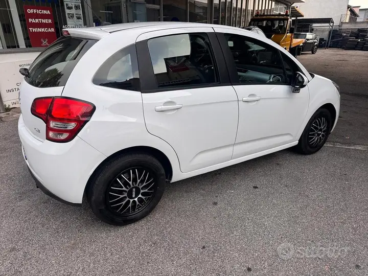 Citroen C3 2010 photo 4