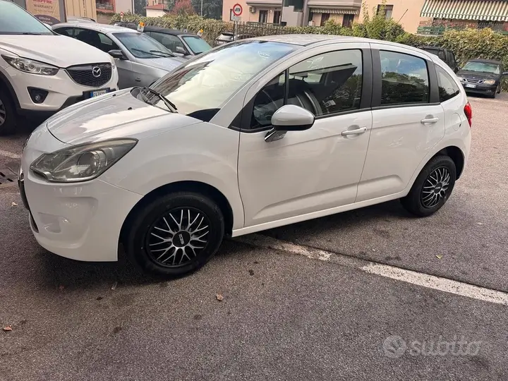 Citroen C3 2010 photo 2