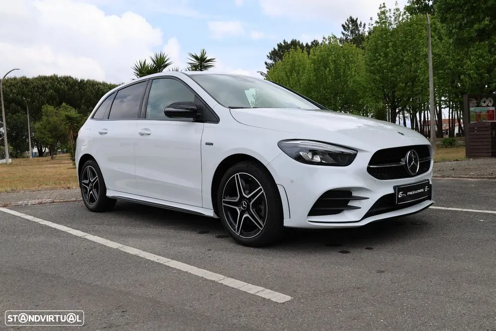 Mercedes-Benz B250