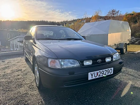 Toyota Carina E