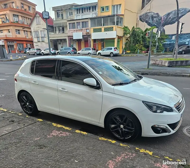 Peugeot 308