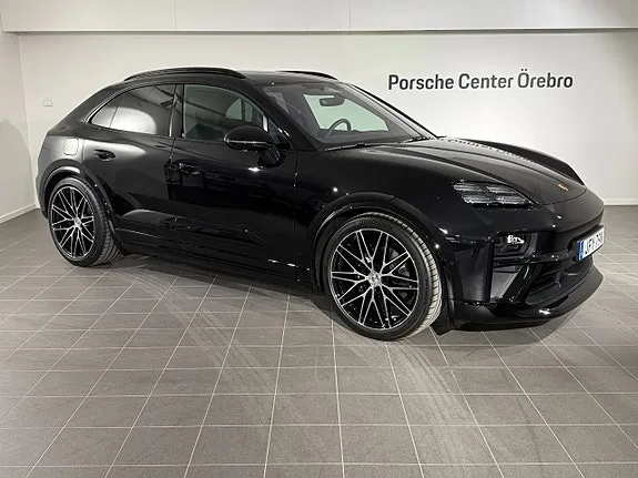 Porsche Macan 4