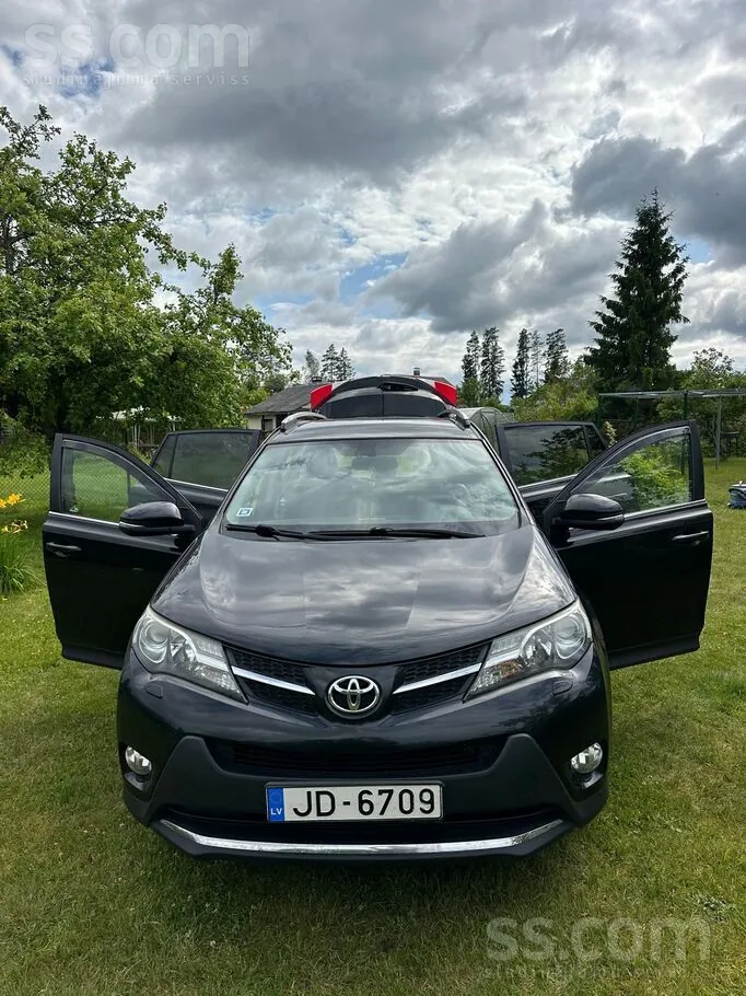 Toyota Rav4 2014 photo 4