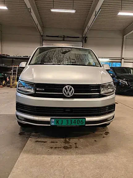 Volkswagen Transporter 2018 photo 4