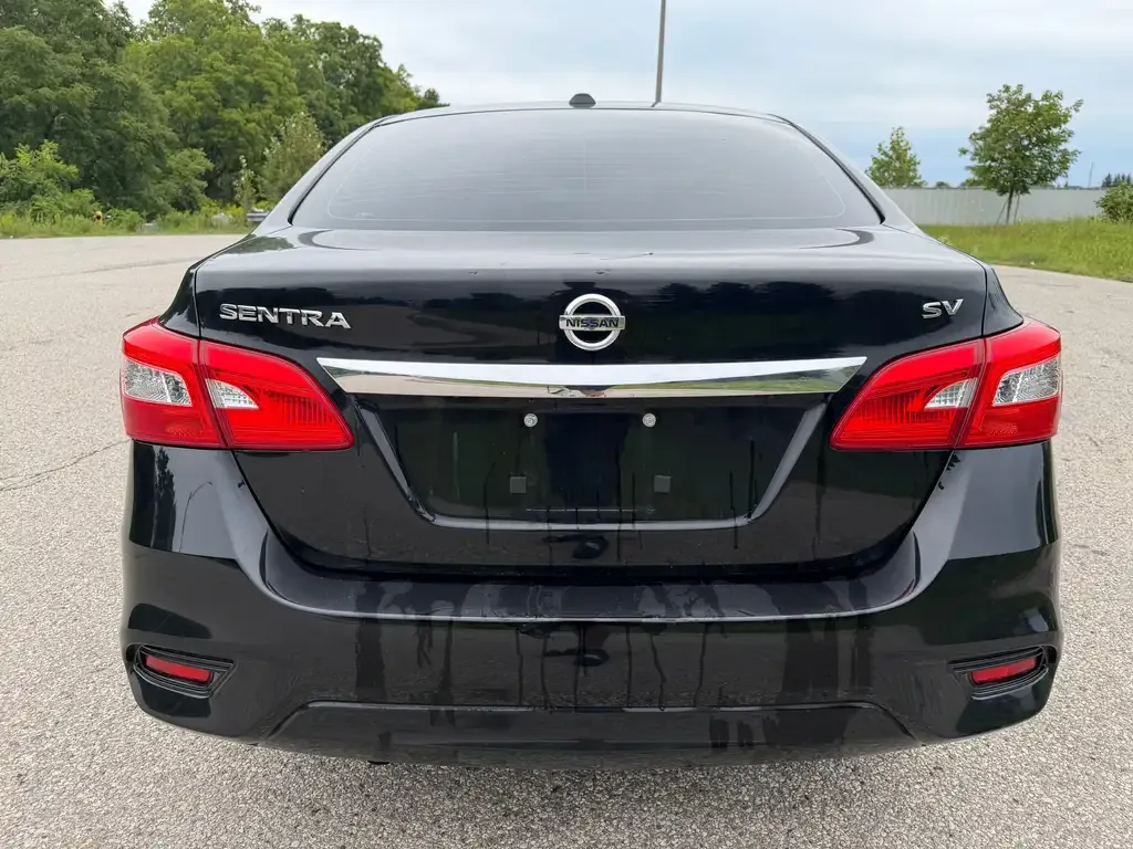 Nissan Sentra 2017 photo 4