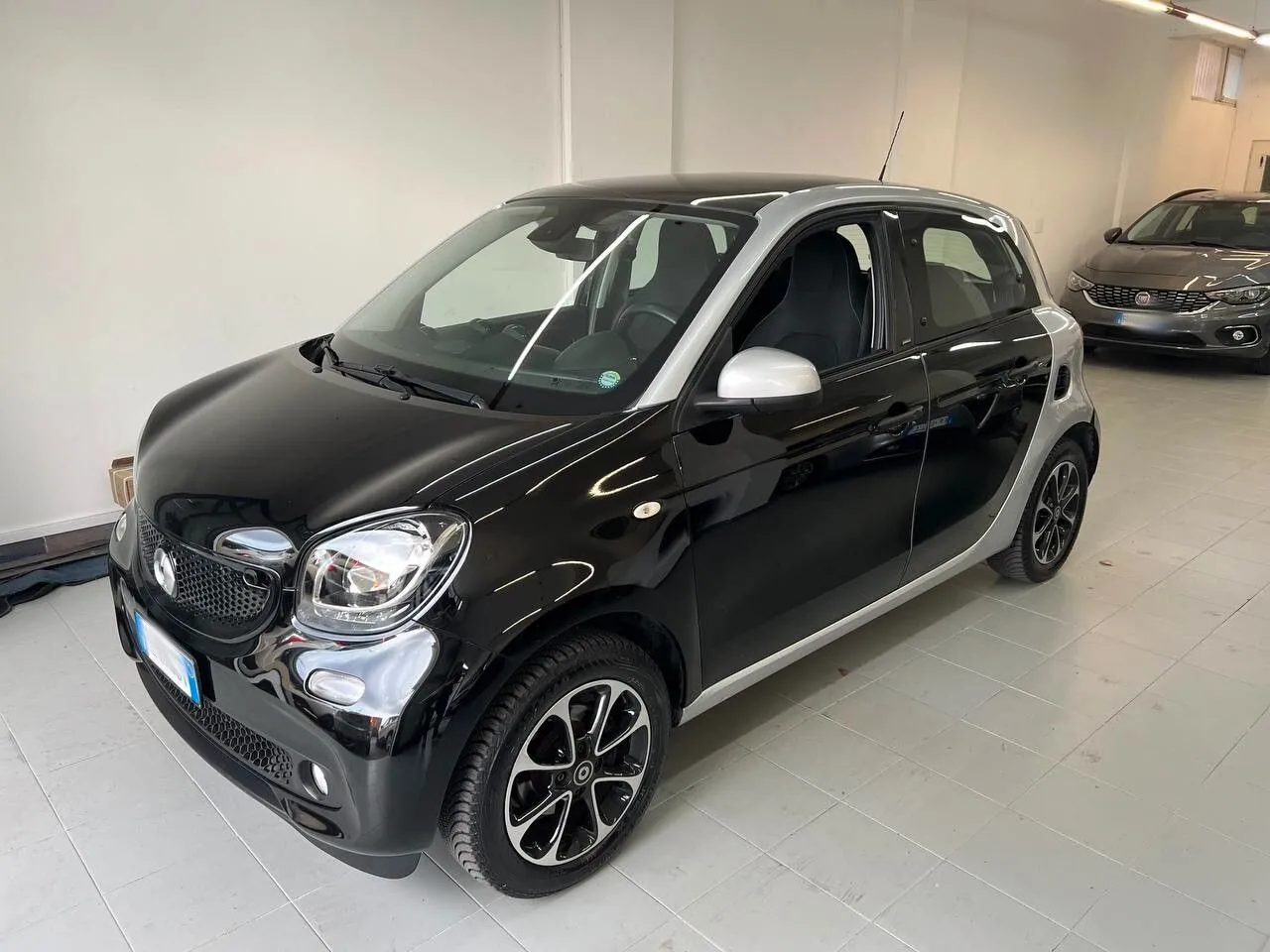 Smart Forfour 2016 photo 2