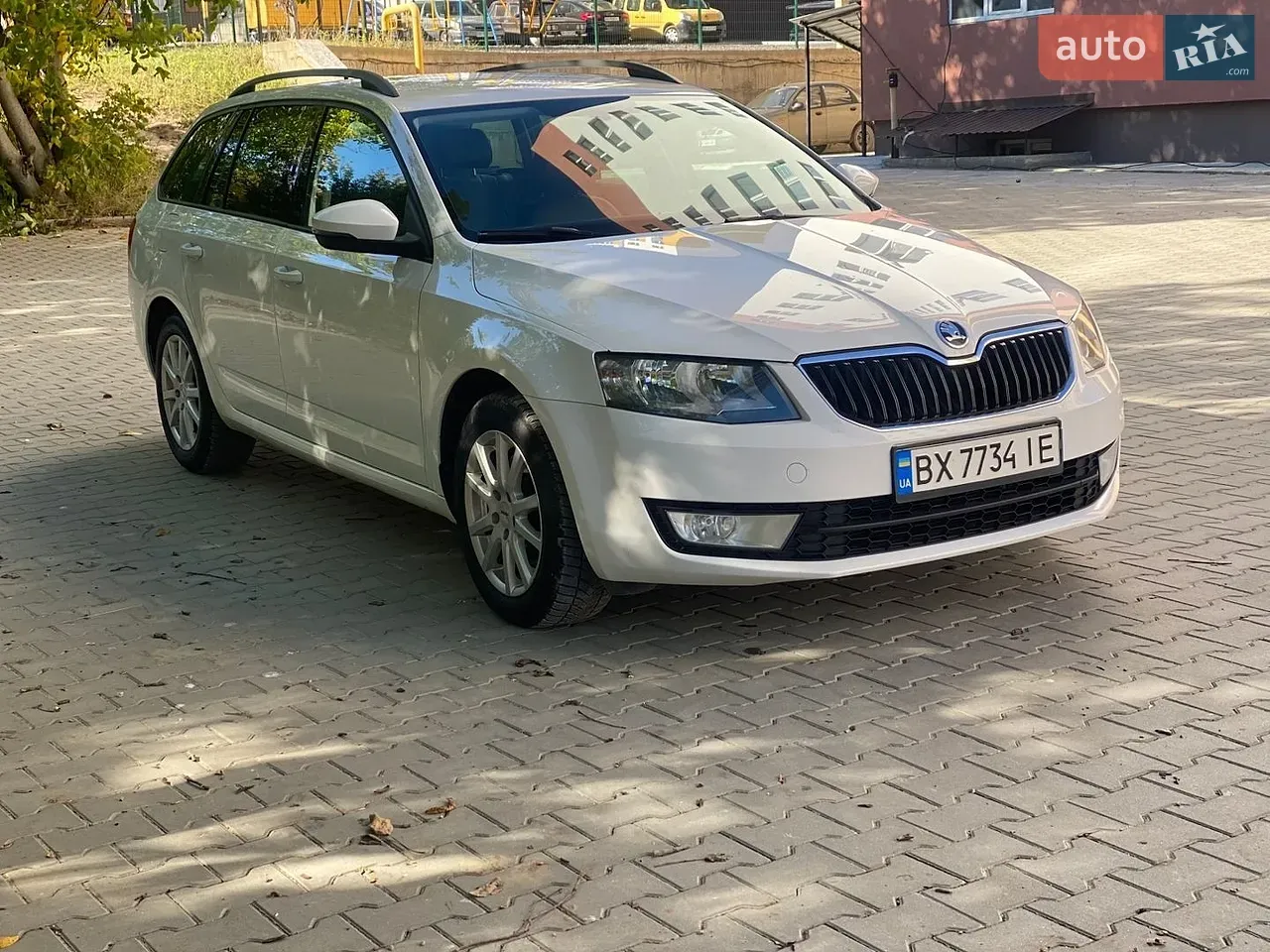 Skoda Octavia 2015 photo 2