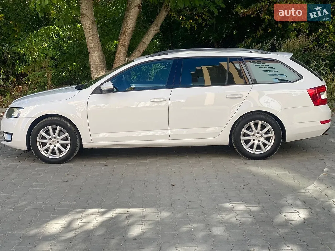 Skoda Octavia 2015 photo 3