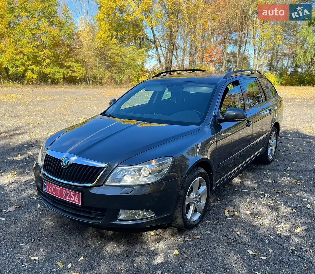 Skoda Octavia 2011 photo 5