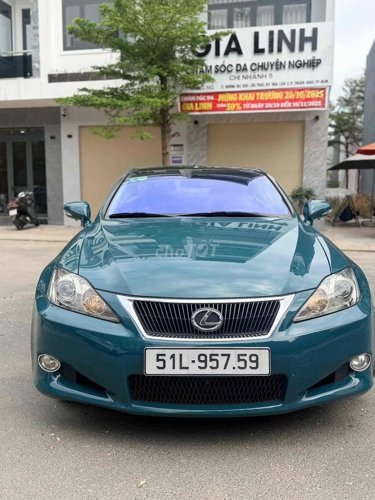 Lexus Is 2009 photo 2