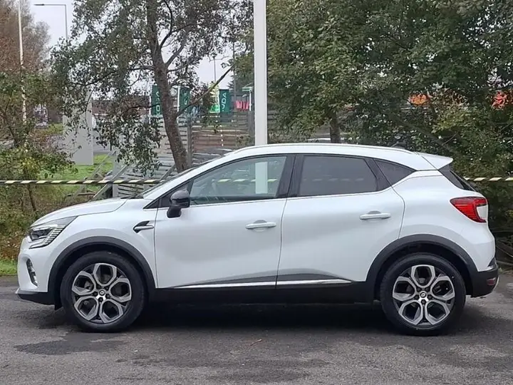 Renault Captur 2023 photo 4