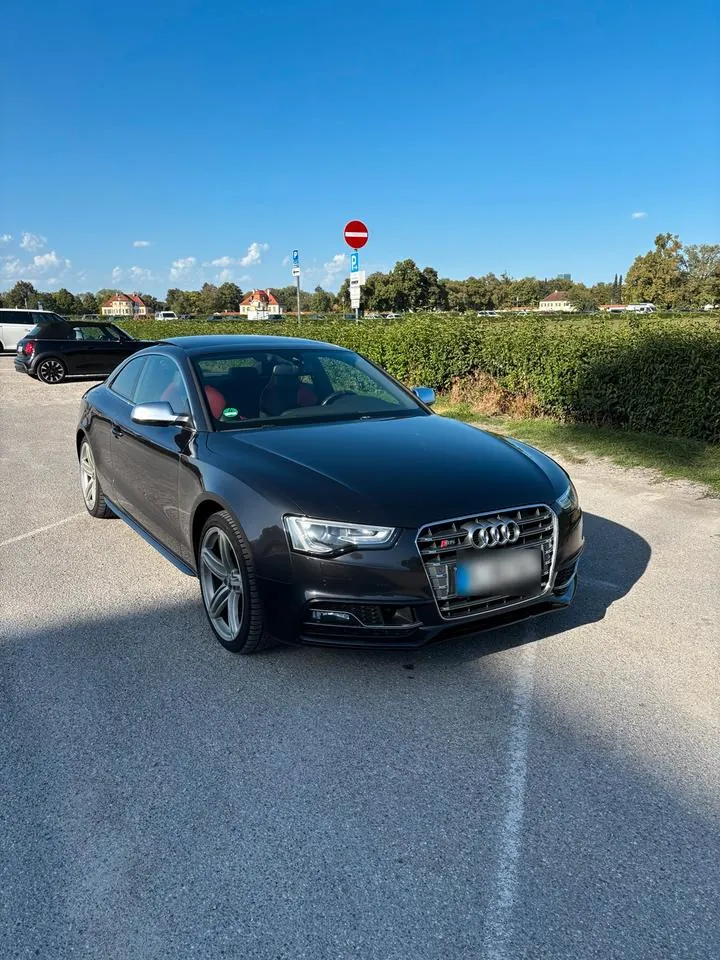 Audi S5