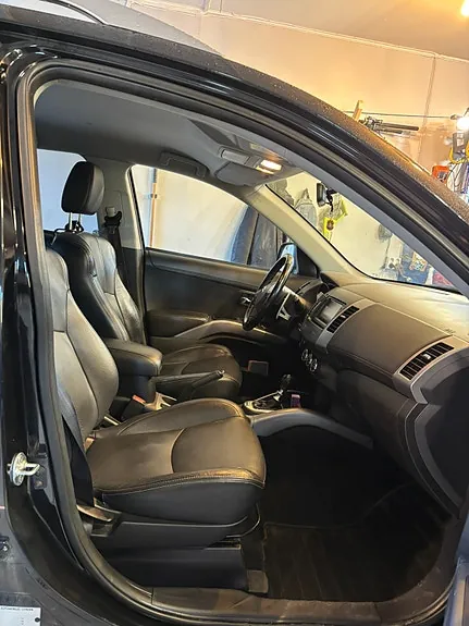 Citroen C-Crosser 2012 photo 5