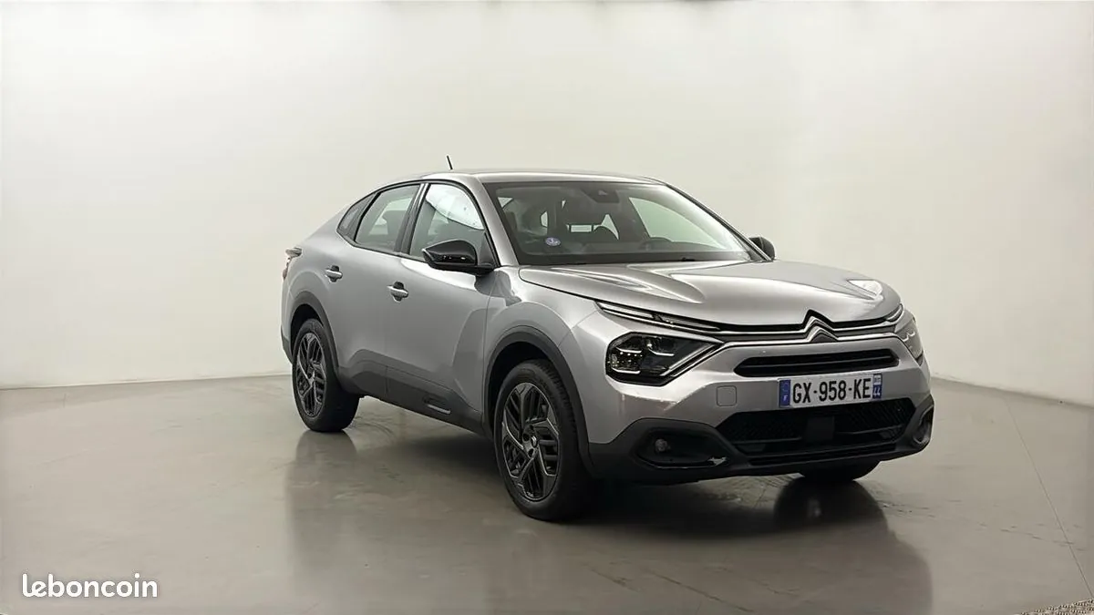 Citroen C4 2024 photo 3