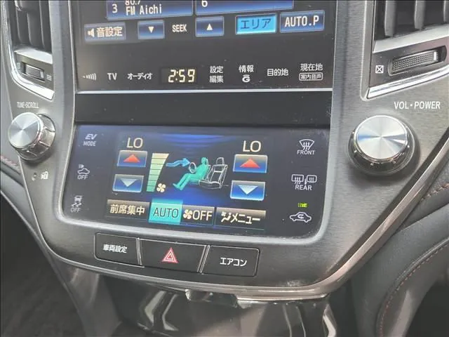 Toyota Crown 2013 photo 5