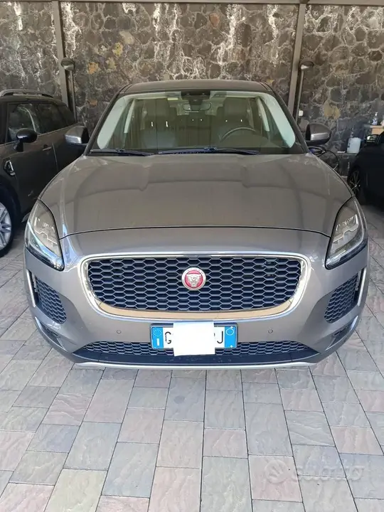 Jaguar E-Pace