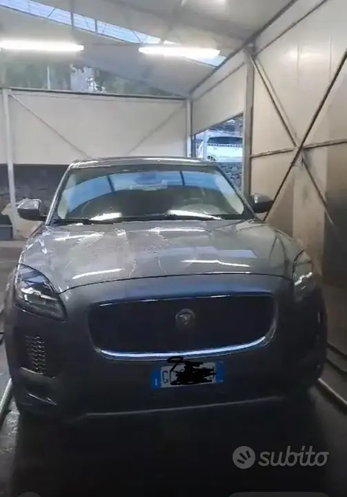 Jaguar E-Pace 2020 photo 5
