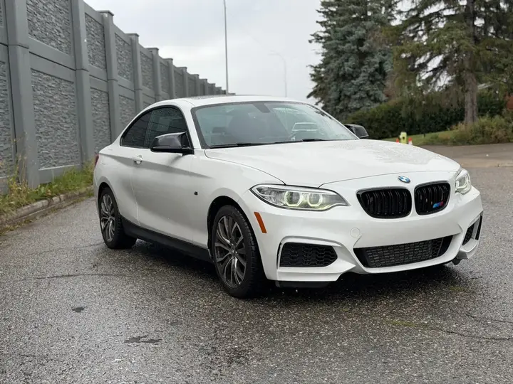 BMW 2 Series 2016 photo 3