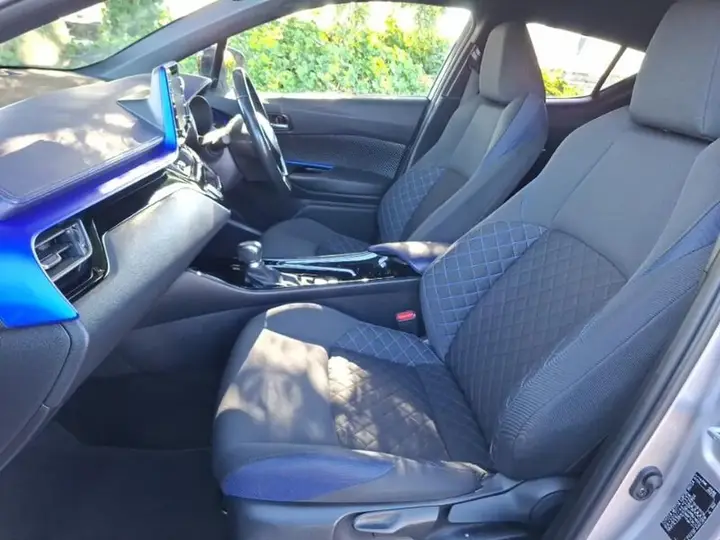 Toyota C-Hr 2020 photo 5