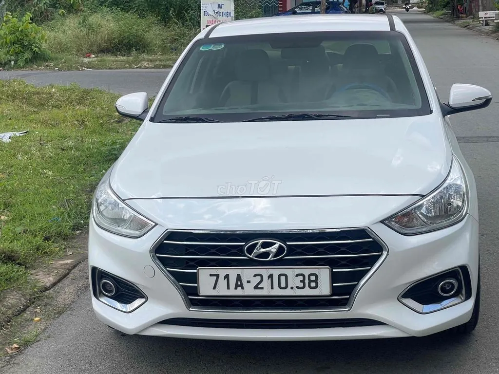 Hyundai Accent 2018 photo 4