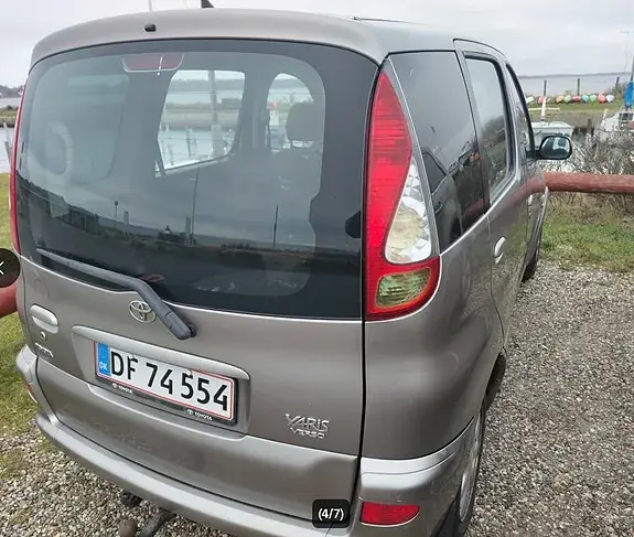 Toyota Yaris Verso