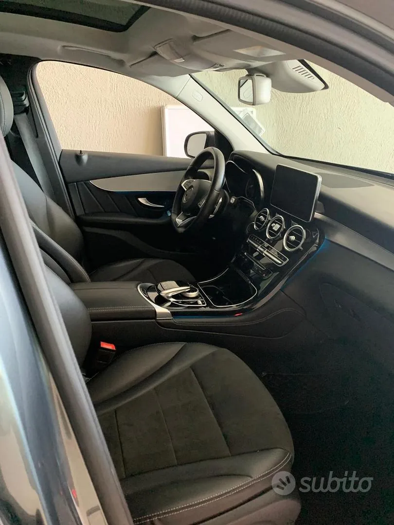 Mercedes-Benz Glc 2018 photo 2