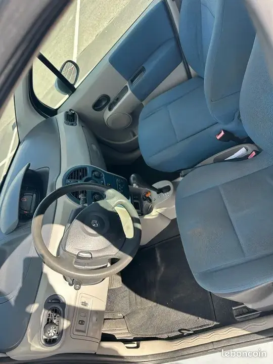 Renault Modus 2004 photo 3