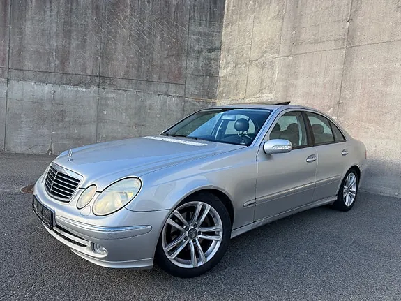 Mercedes-Benz E200 2003 photo 2