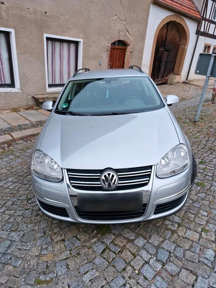 Volkswagen Golf V