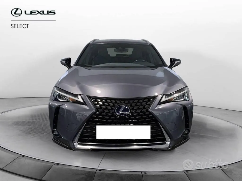 Lexus Ux 2019 photo 2