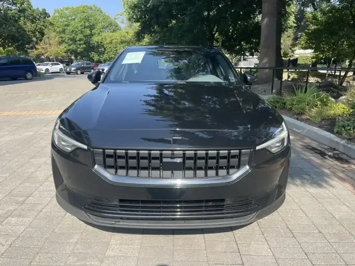 Polestar 2 2022 photo 2