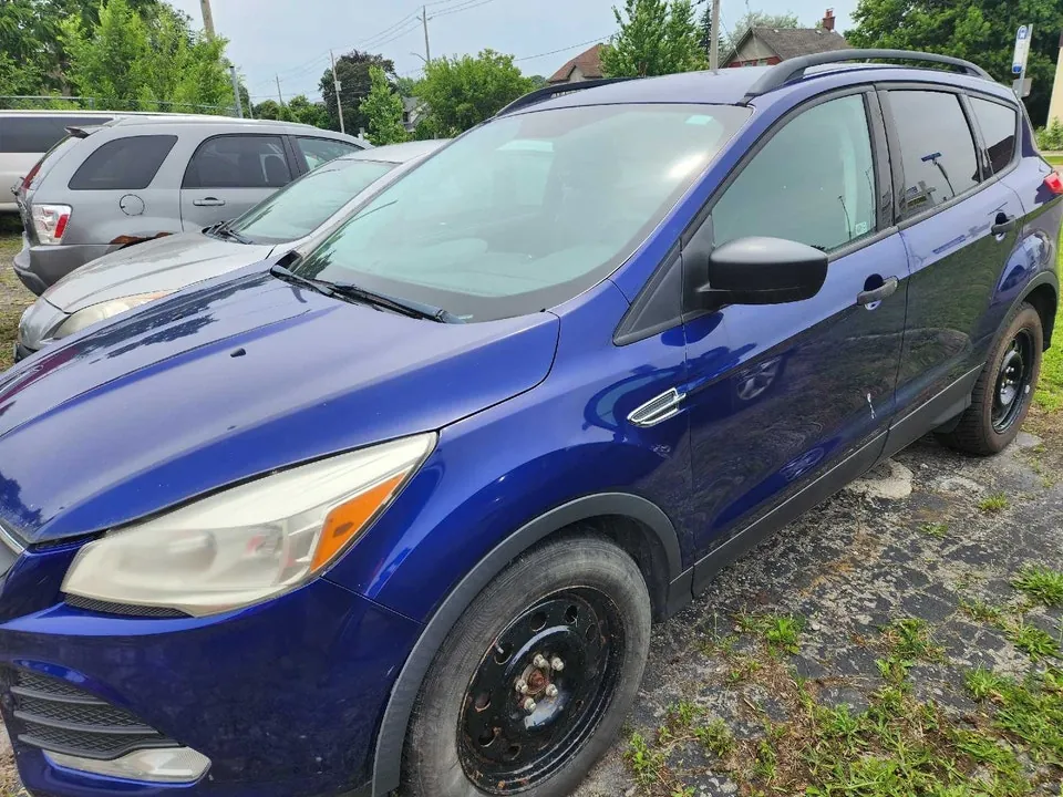 Ford Escape 2016 photo 3