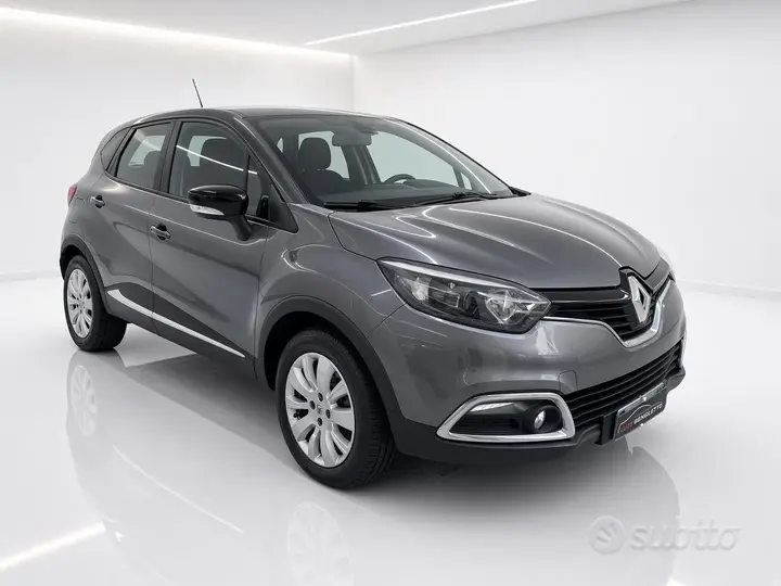 Renault Captur 2015 photo 2