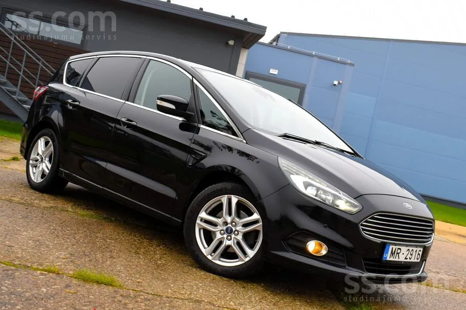 Ford S-Max
