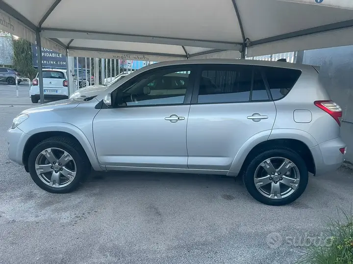 Toyota Rav4 2009 photo 5