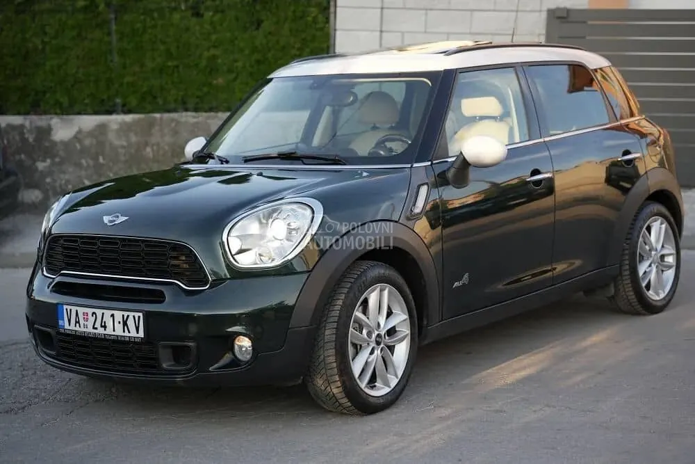 Mini Countryman 2012 photo 3