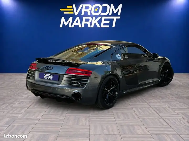 Audi R8 2014 photo 3
