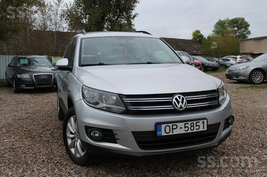 Volkswagen Tiguan 2012 photo 2