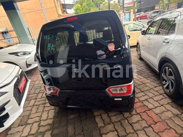 Suzuki Wagon R Fx 2025 photo 3