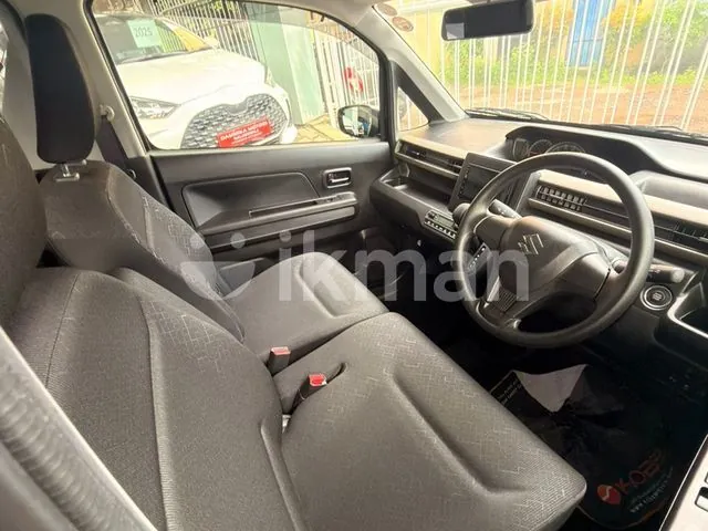 Suzuki Wagon R Fx 2025 photo 5
