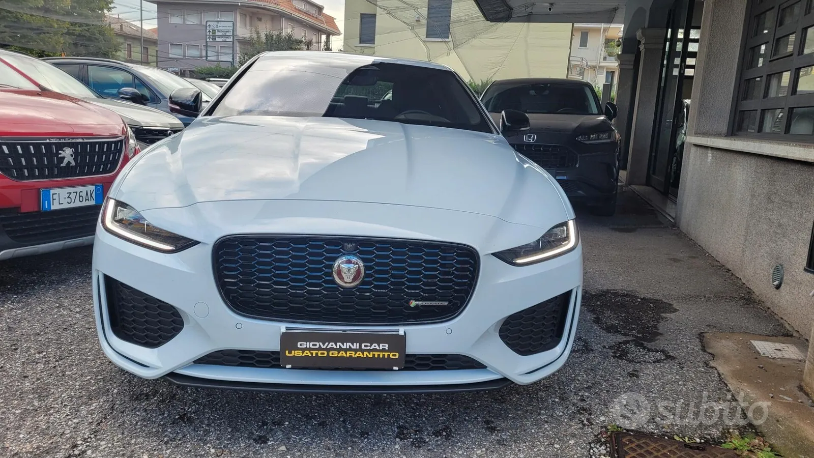 Jaguar Xe