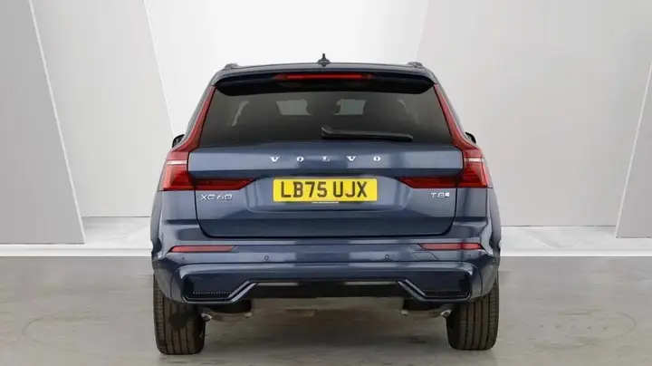 Volvo Xc60 2025 photo 5