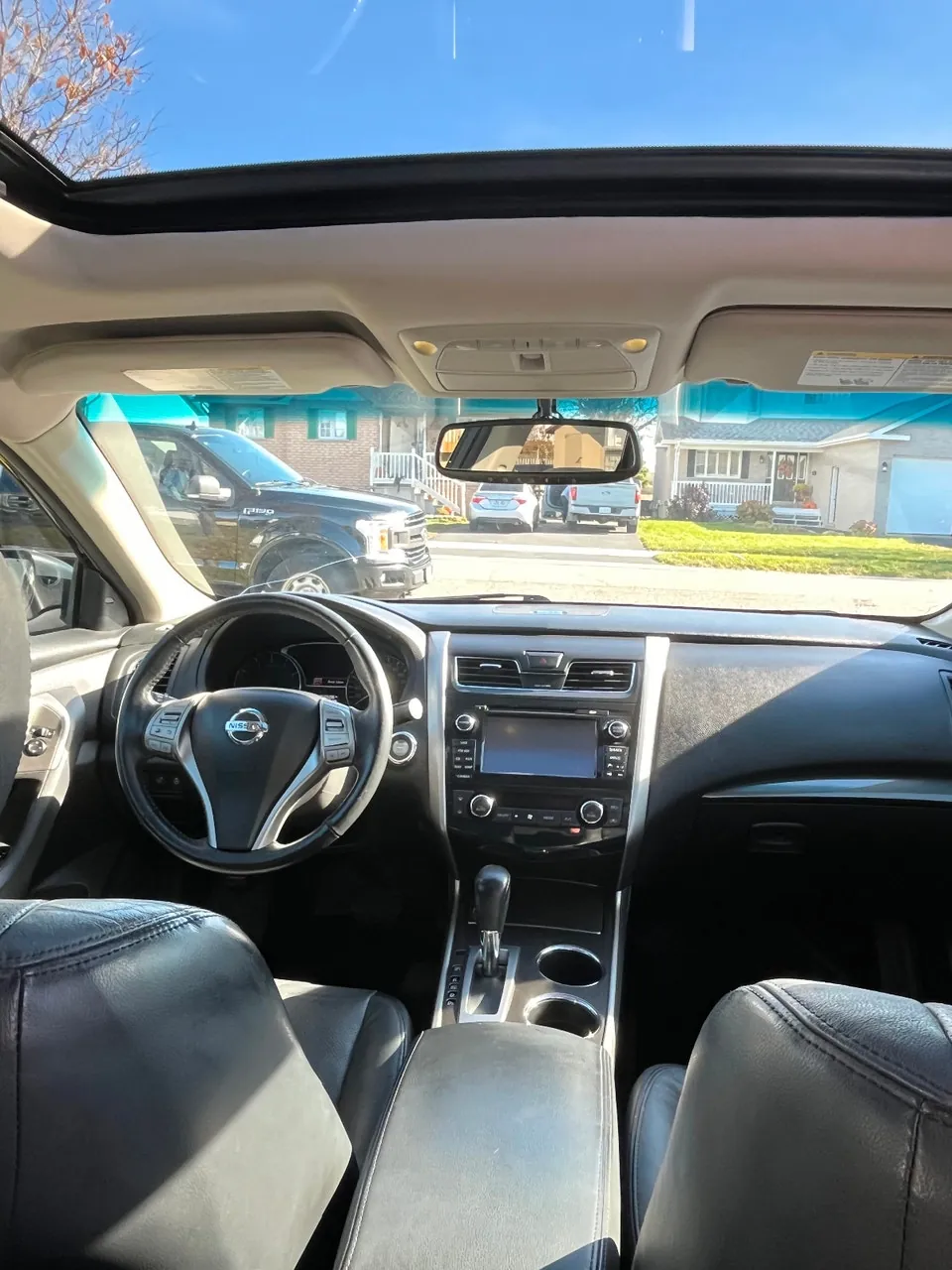 Nissan Altima 2014 photo 2