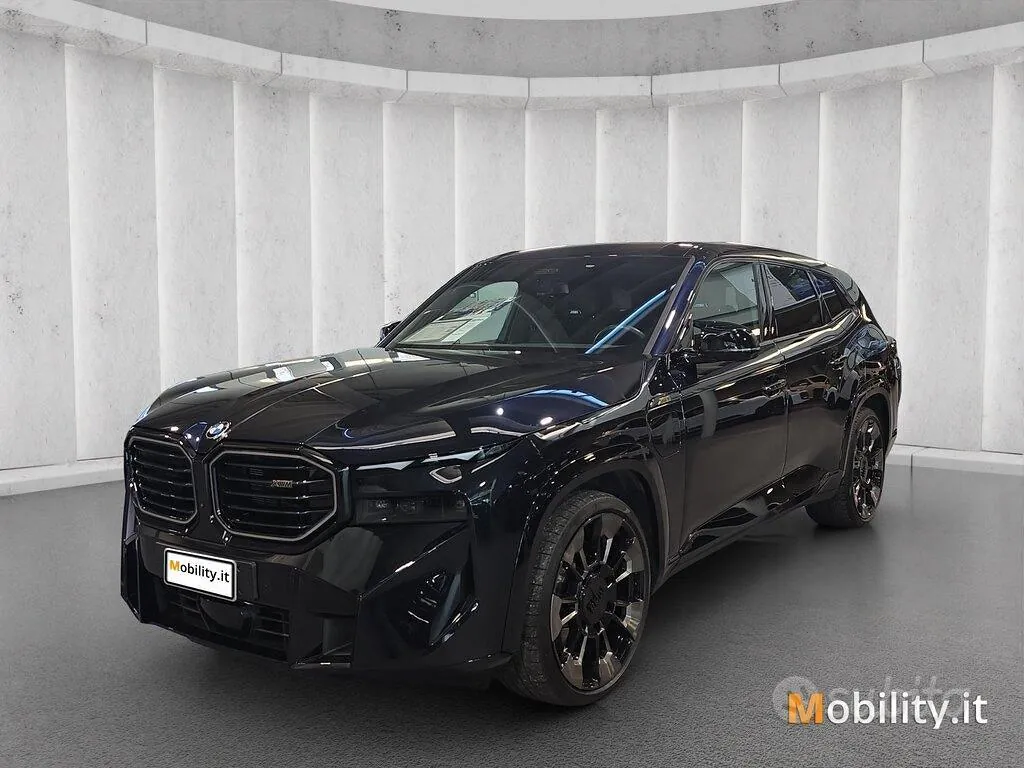 BMW Xm