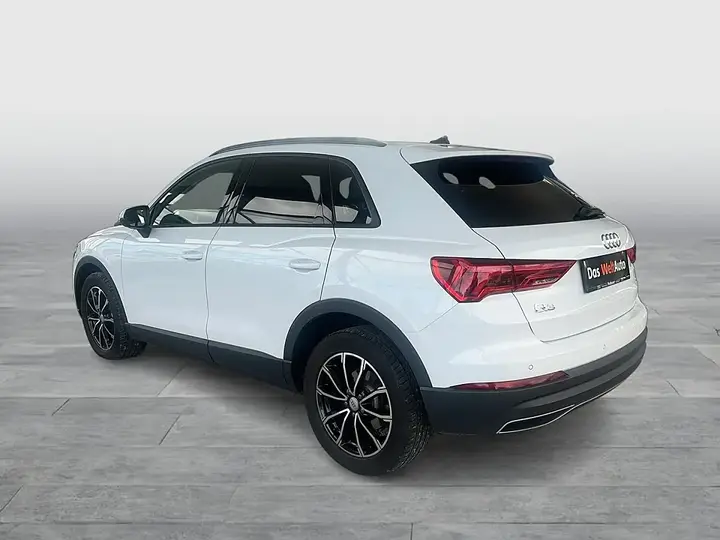 Audi Q3 2021 photo 3