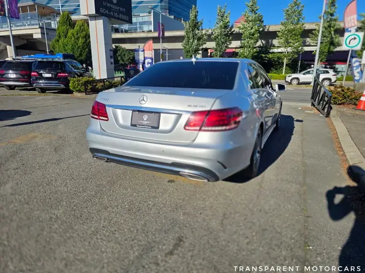 Mercedes-Benz E-Class 2015 photo 4