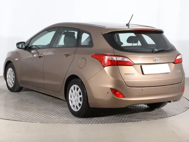 Hyundai I30 2012 photo 3