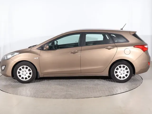 Hyundai I30 2012 photo 2